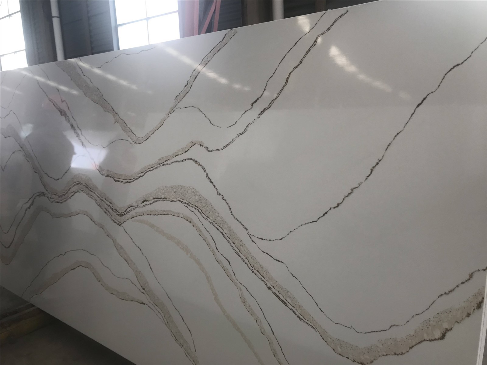 Calacatta gold Quartz slabs