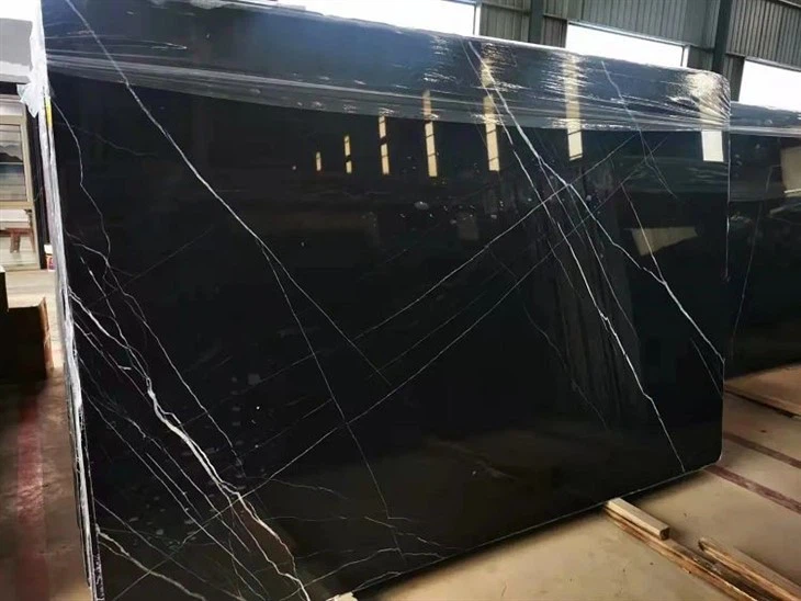 Black-Marble-with-White-Veins-Nero-Marquina-Marble-Slabs-for-Interior-Designs.webp (5)(001)