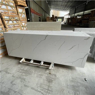 Comptoirs de cuisine en quartz blanc Calacatta